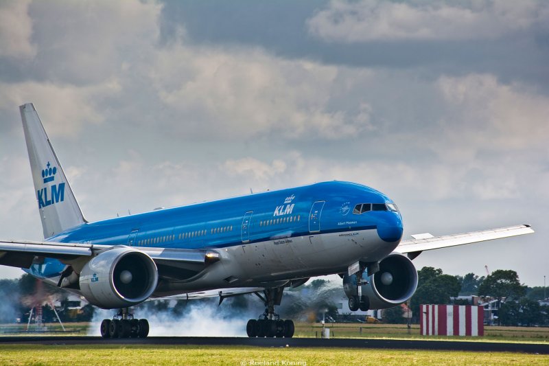 Широкофюзеляжный Боинг 777