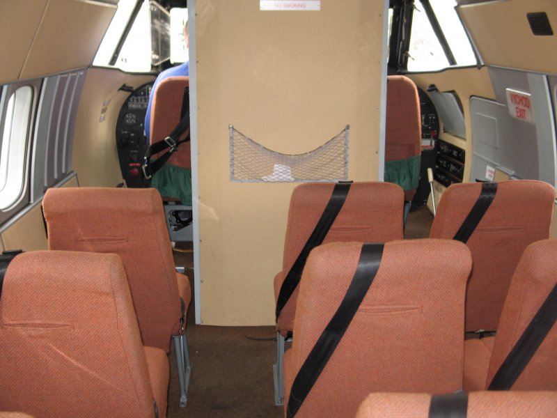 L 410 самолет салон VIP