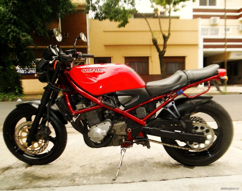 Мотоцикл Suzuki Bandit 400