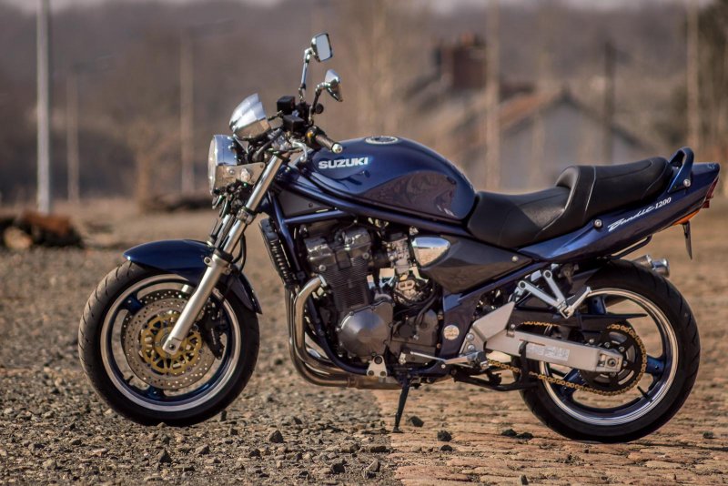 Suzuki Bandit 1200 n