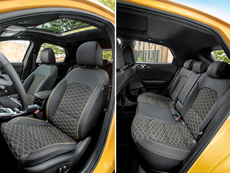 Kia x cee'd 2020 интерьер