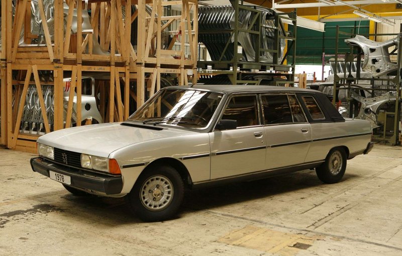 Peugeot 604 салон