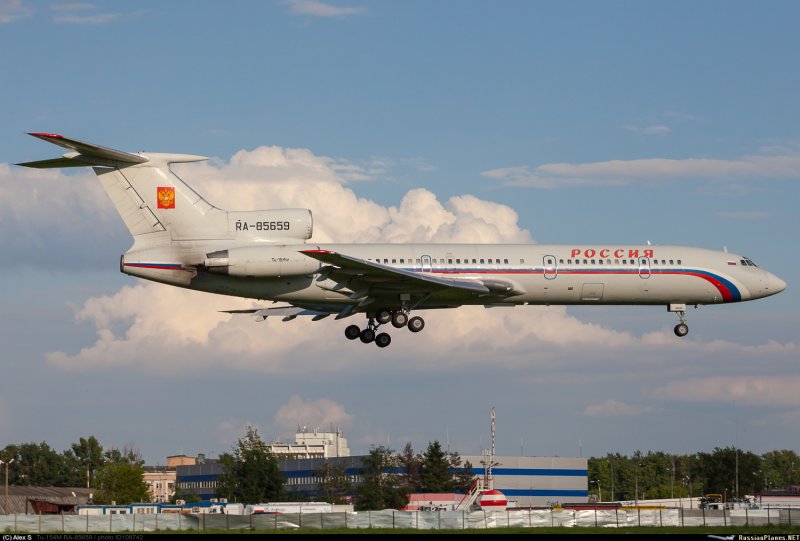 Sukhoi Superjet 100-95