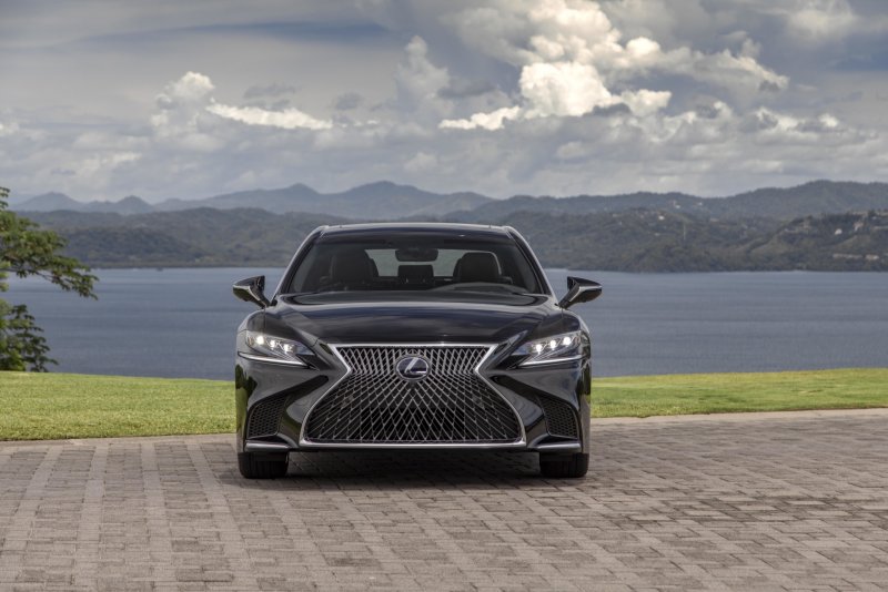 Lexus is 250 f Sport 2014 рисунки мультяшные