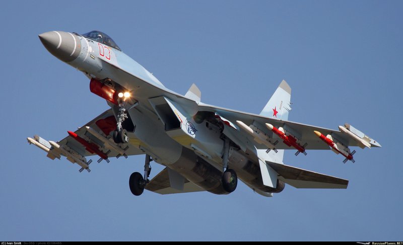Самолеты сухого Су 35
