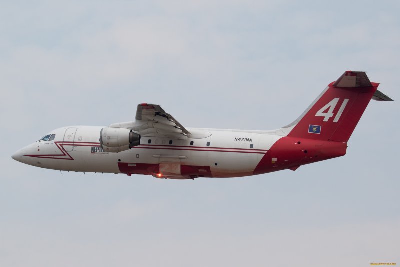 Bae 146 Пасо Роблес