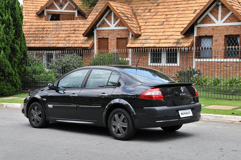 Рено Меган черный