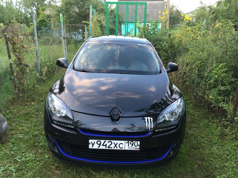 Рено Меган 3 седан черный