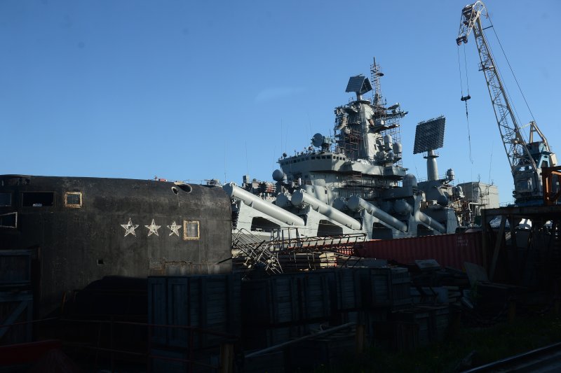 Крейсер Маршал Устинов Андрей Борисович Водный транспорт