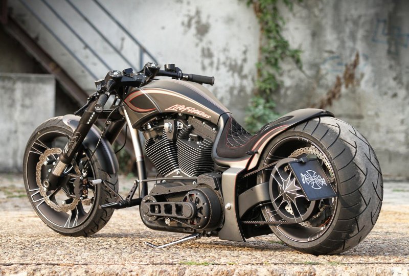 Мотоцикл Harley Davidson кастом