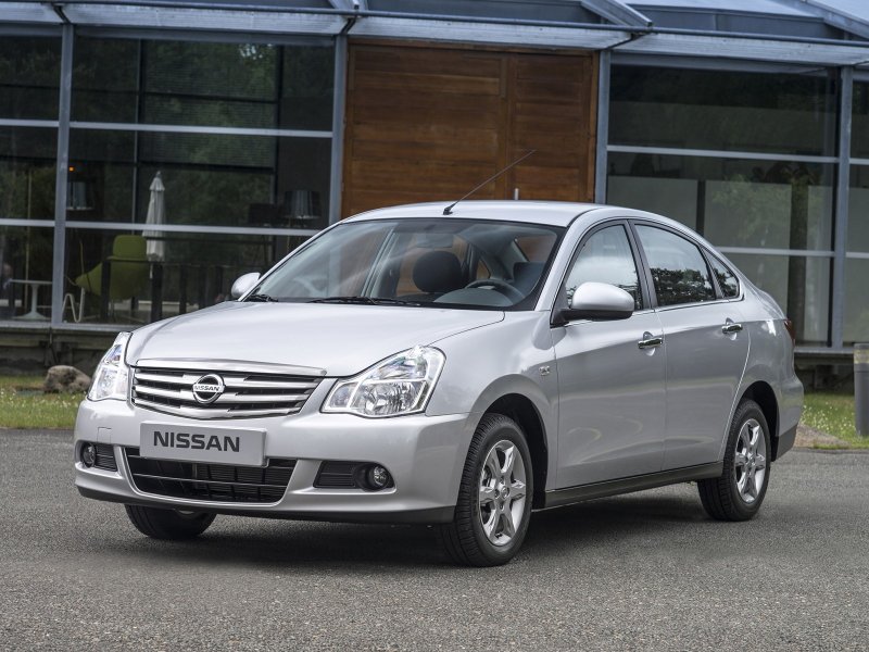Nissan Almera g1
