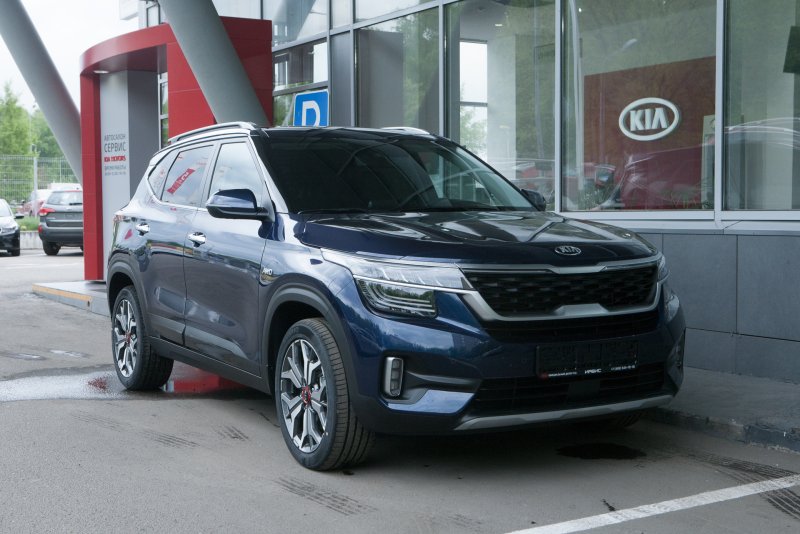 Киа Селтос 2021 синий