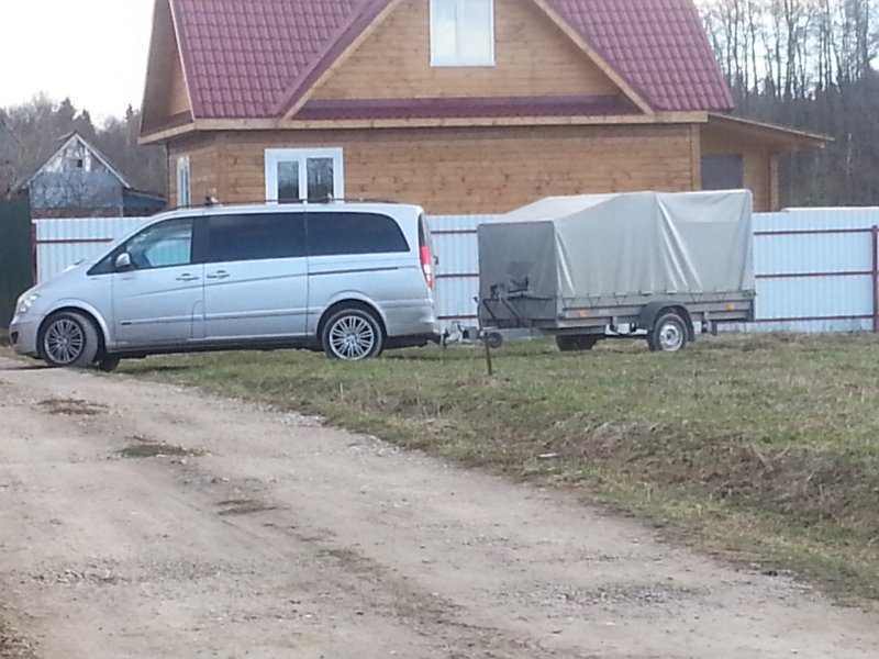 Мерседес Vito 2016 с прицепом