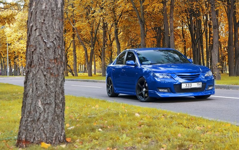 Mazda 3 Tuning Blue sedan