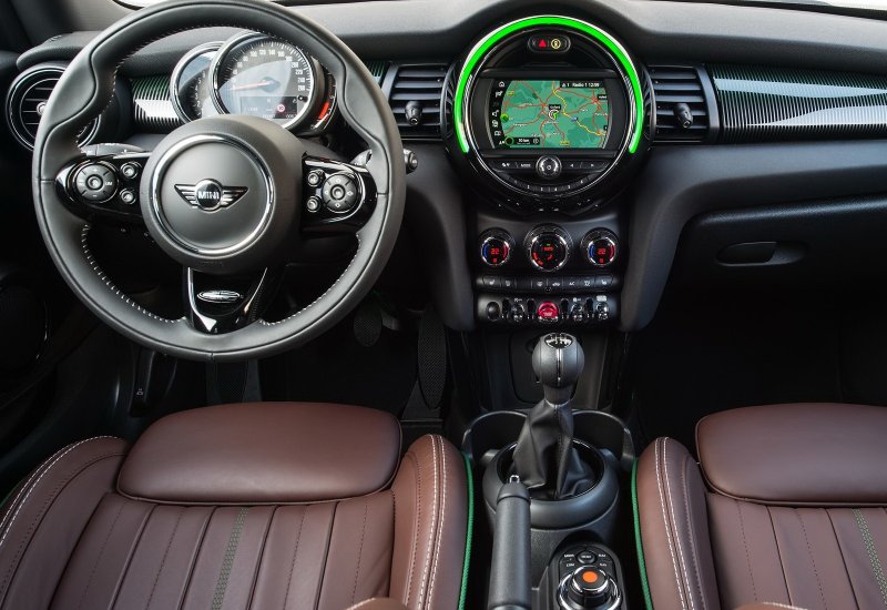 Mini Cooper s 2019 салон