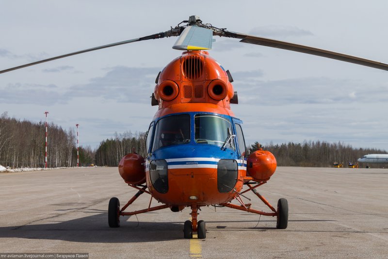 Вертолет ми-2 ra-20977