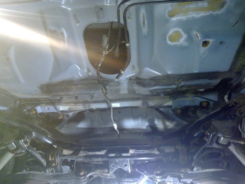 Mazda 6 gg ржавчина днище