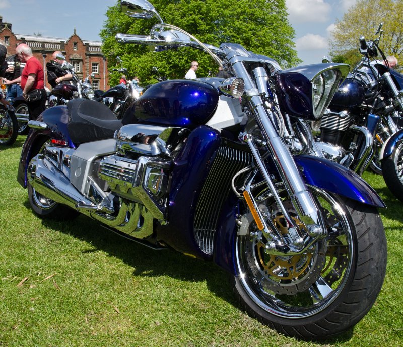 Мотоцикл Honda Rune