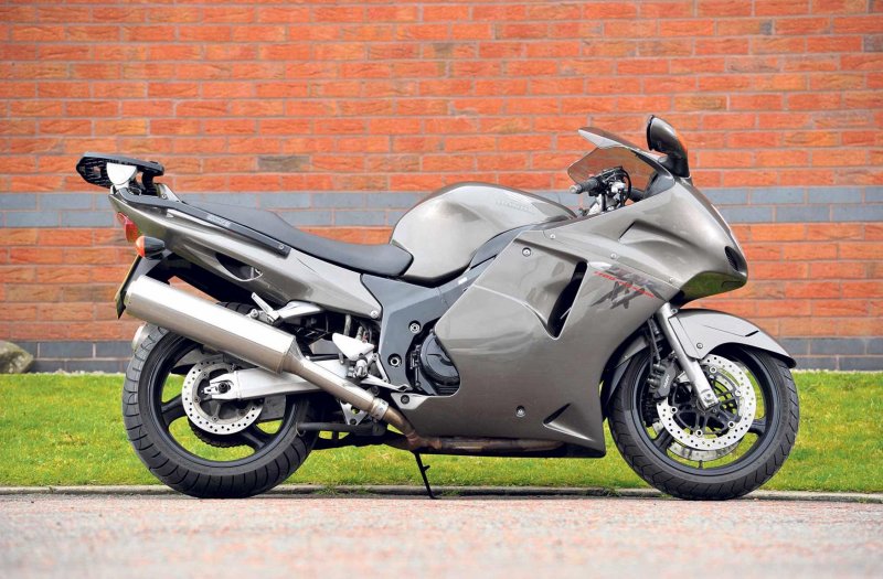 Хонда CBR 1100 Blackbird