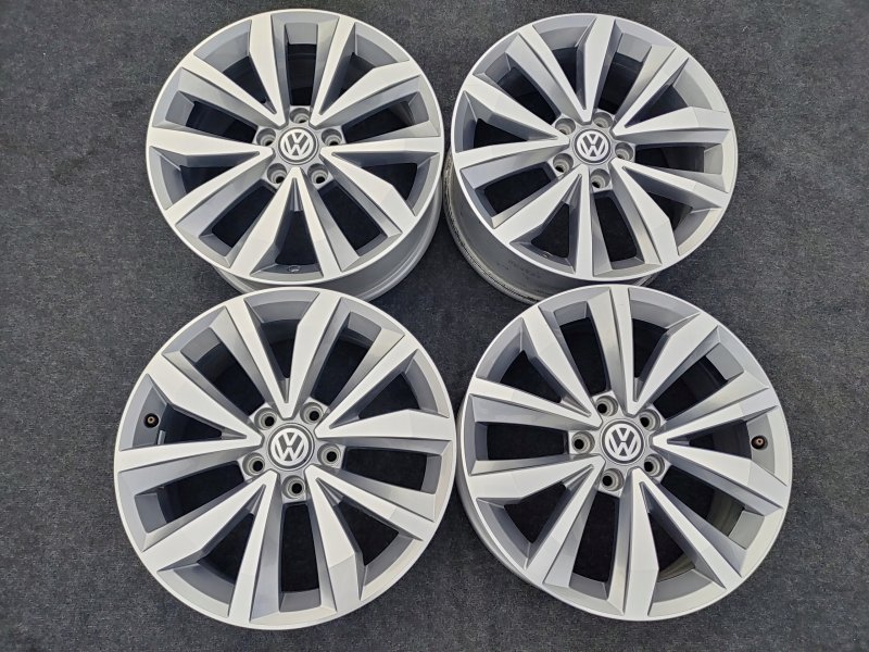 Оригинальные диски Volkswagen r15 Polo