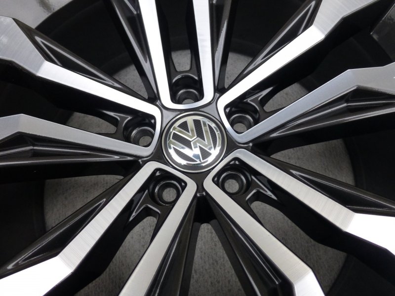 Оригинальные диски Фольксваген Passat Scirocco