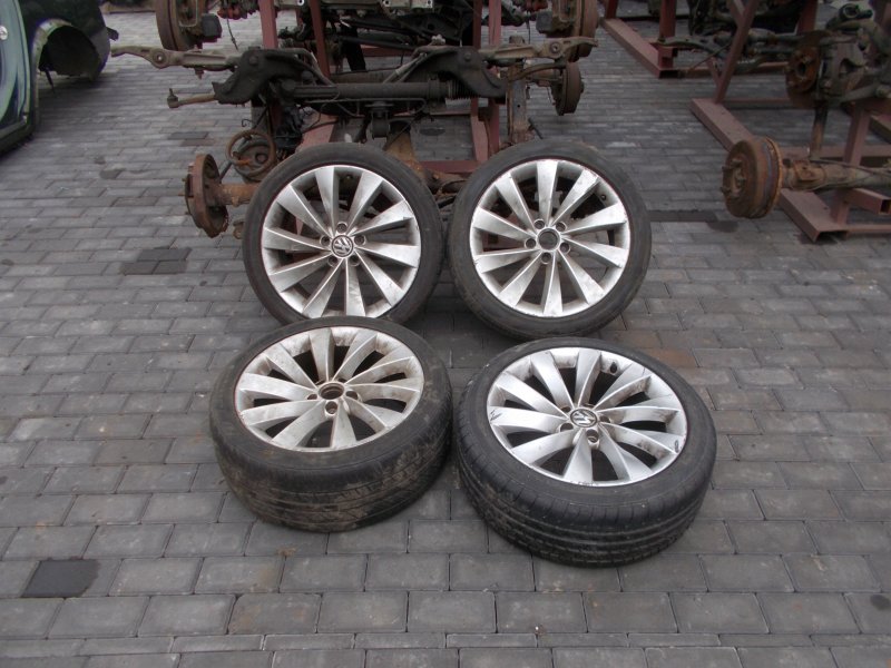 Disk VW Passat b6 r17 et47