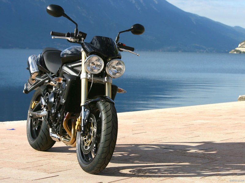 Triumph Street Triple 2008