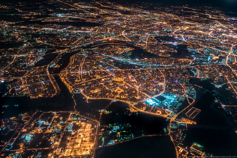 Ночная Москва вид с самолета