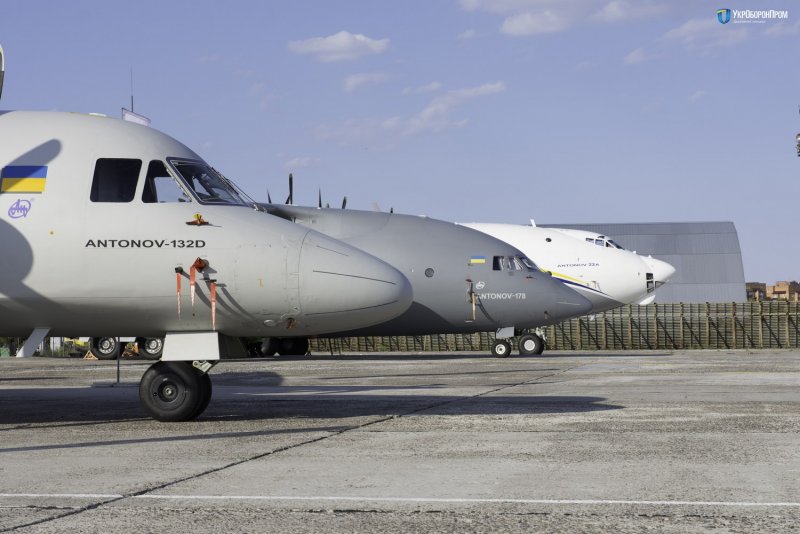 МС-21 самолет