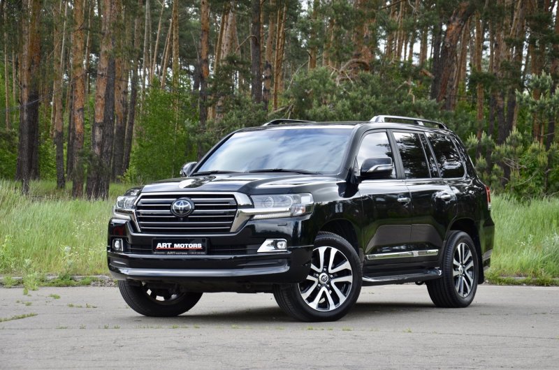 Toyota Land Cruiser 200