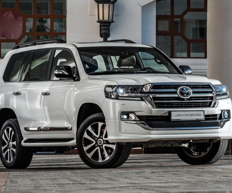 Toyota Land Cruiser 200 Executive