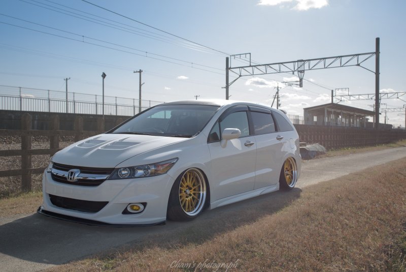 Honda Stream 2007 rn6