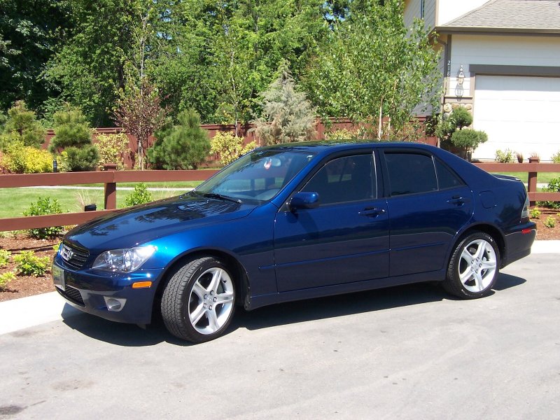 Лексус LS 200 1999