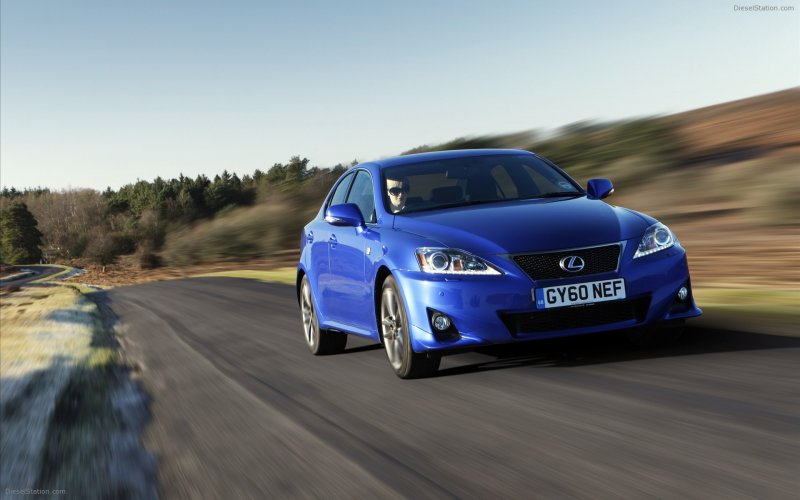 Lexus 200 2010