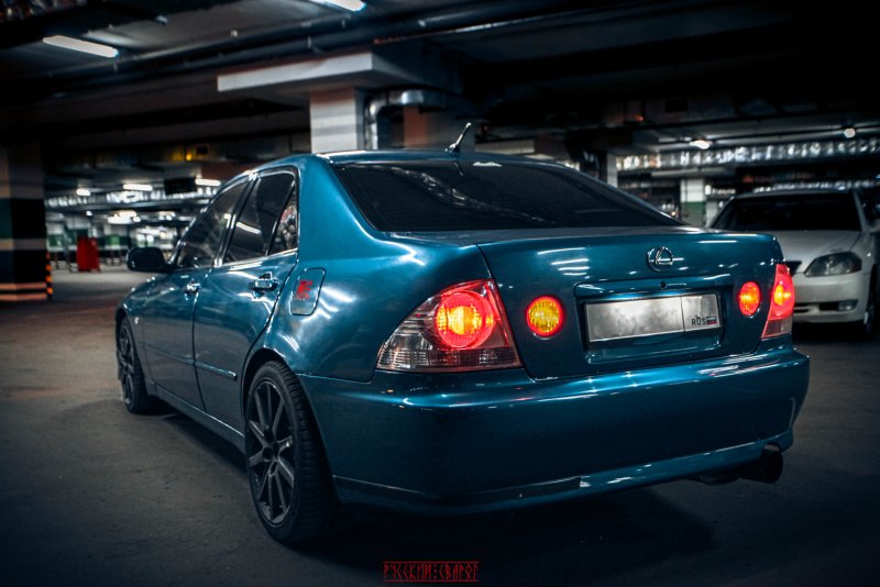 Toyota Altezza is200