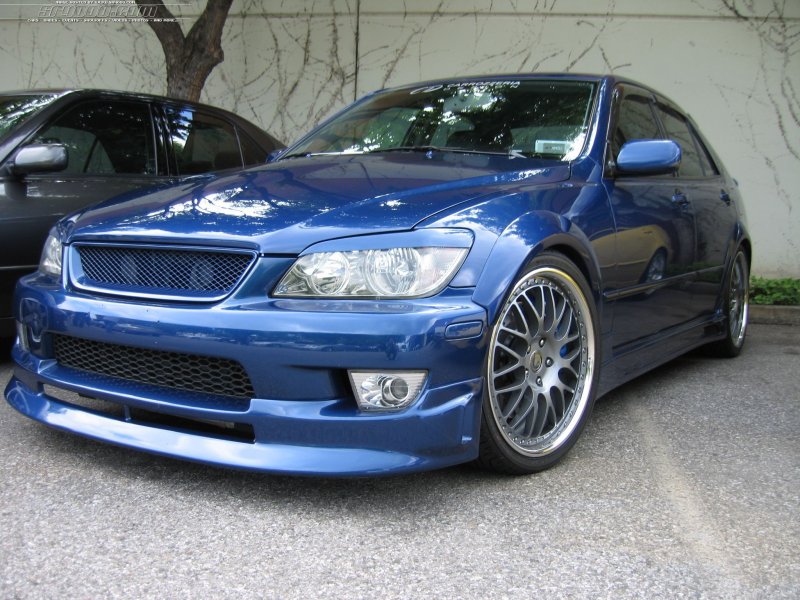 Lexus as 200