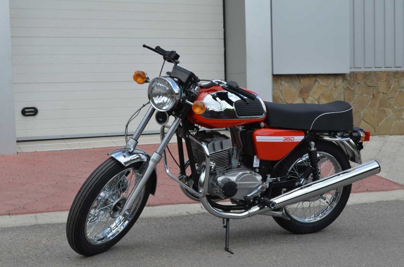 Jawa 350 Replica