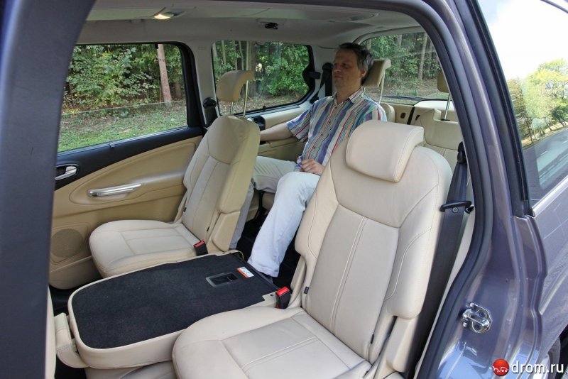 Ford Galaxy 1 салон