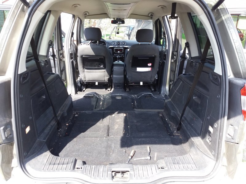 Ford Galaxy 2 салон