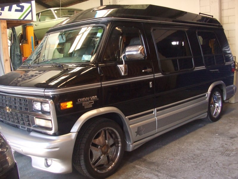 Chevrolet Astro STARCRAFT