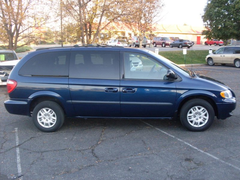 Машины минивэн 2001 года