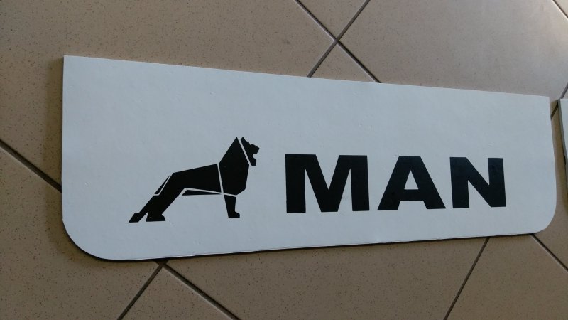 Логотип ман