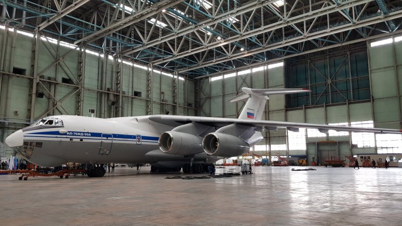 Военно-транспортный самолёт ил-76мд