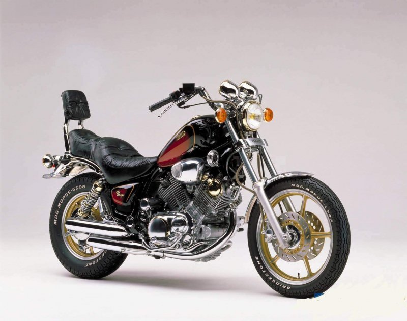 Yamaha XV 750 Virago