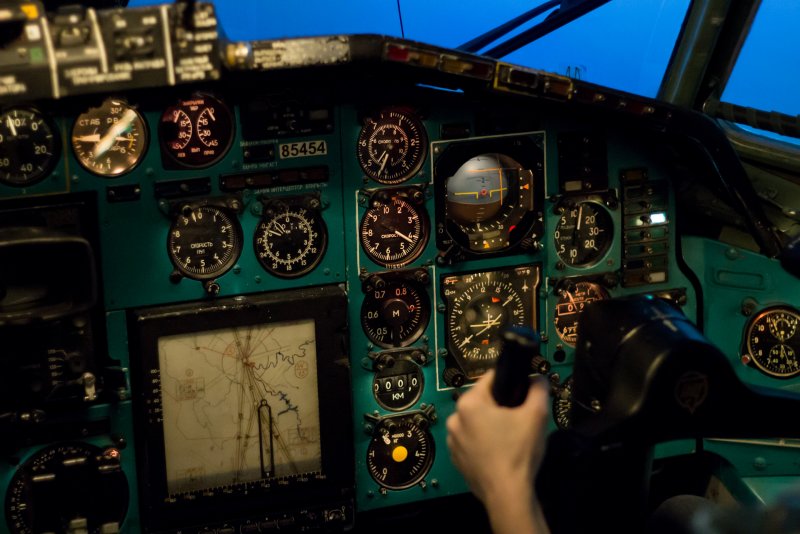 Ту-154м кабина