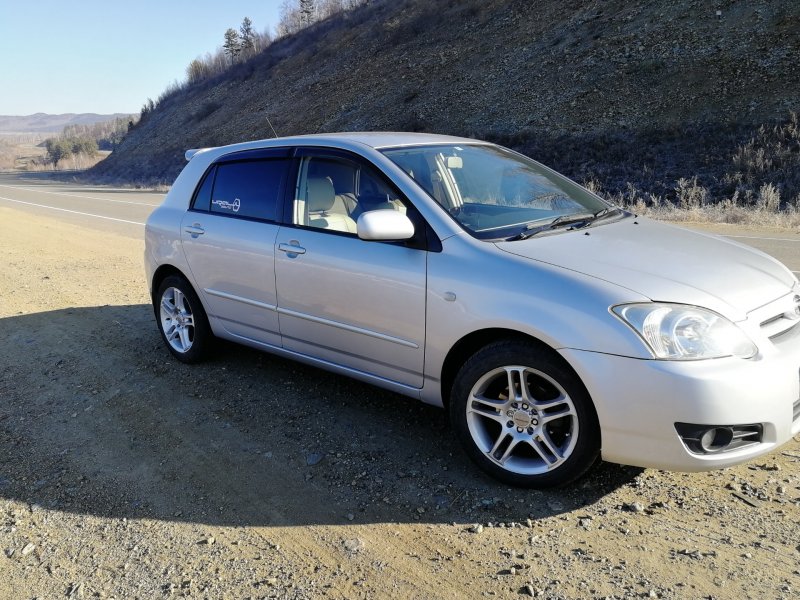 Toyota Corolla Runx 2002