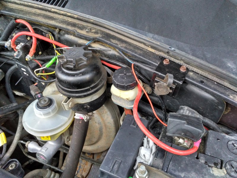 Chevrolet Niva двигатель 1.7