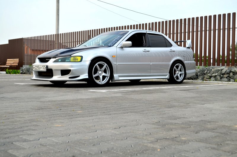 Honda Accord 6 cf4