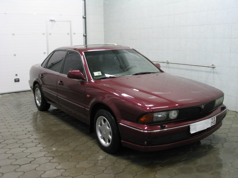 Митсубиси Сигма 1991 3.0