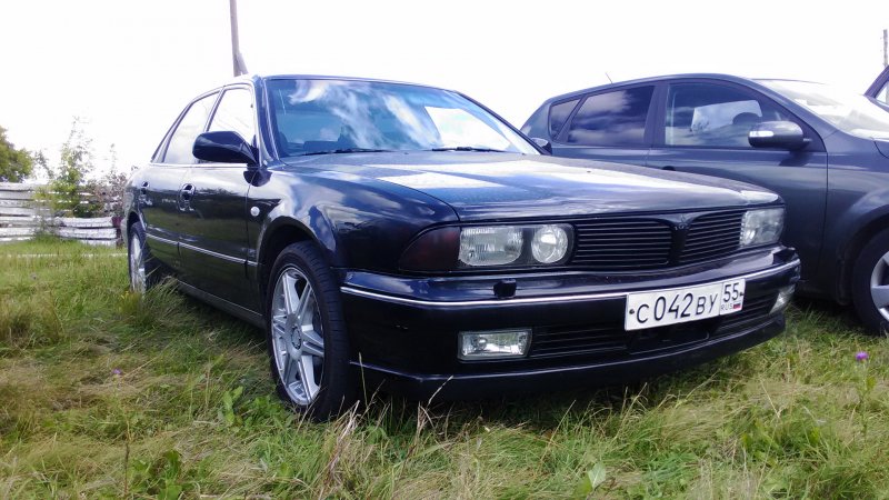 Mitsubishi Sigma 3.0